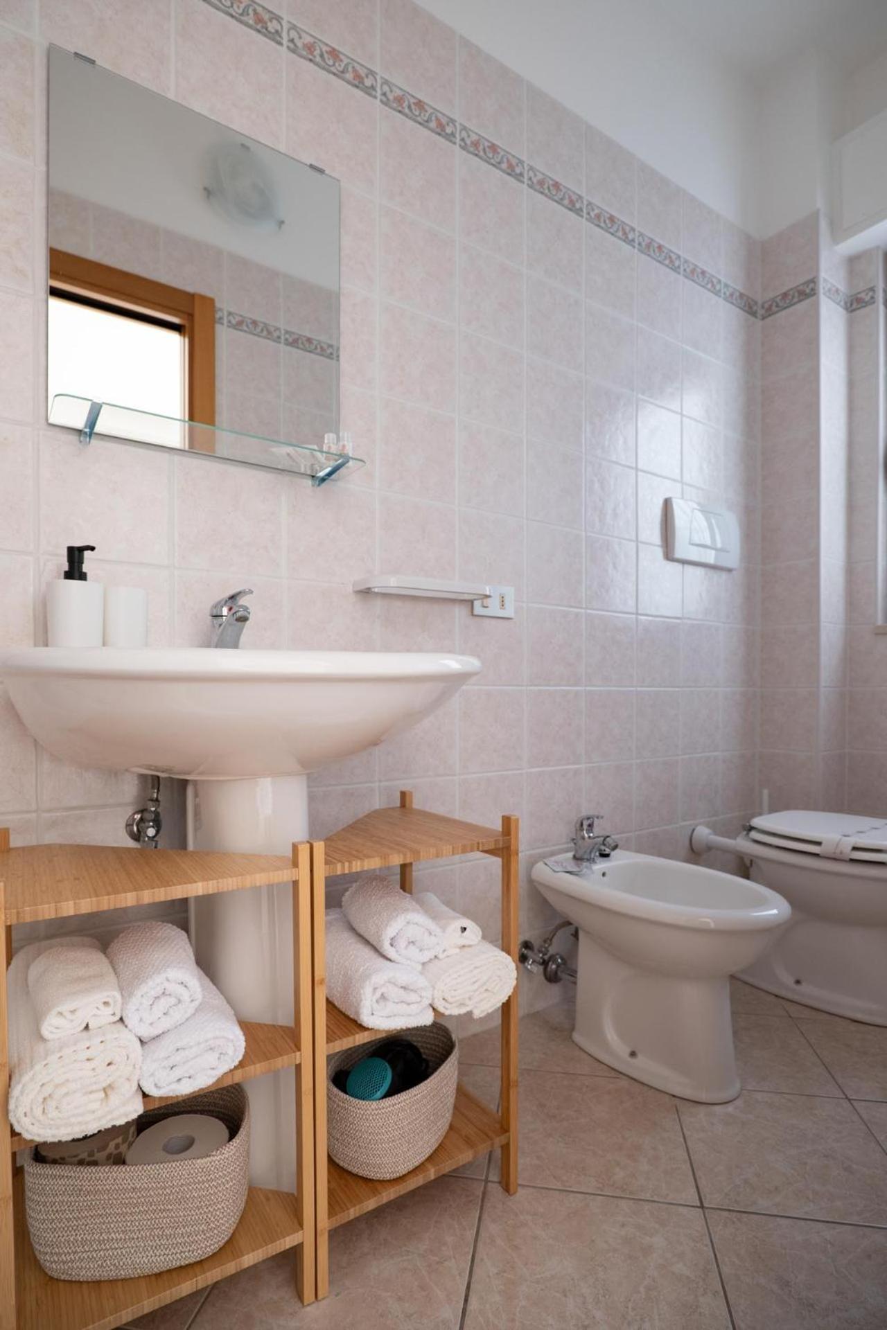Residence Lido Dei Pini ماتيناتا المظهر الخارجي الصورة