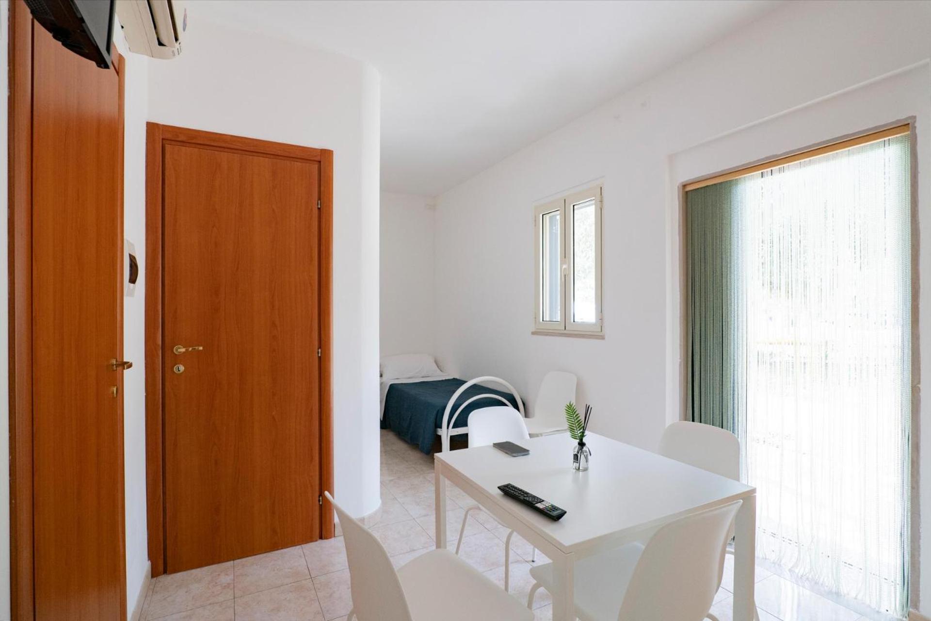 Residence Lido Dei Pini ماتيناتا المظهر الخارجي الصورة